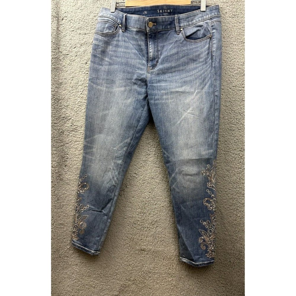 White House Black Market Blue Cropped Jeans